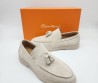 Мужские замшевые лоферы Santoni 2024 молочные с кисточками