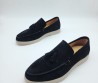 Мужские замшевые лоферы Santoni 2024 черные с кисточками