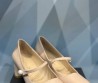 Женские кожаные туфли Christian Dior 2023 бежевые лакированные
