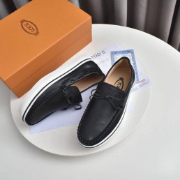 Мужские кожаные лоферы Tod's 2023-2024 черные