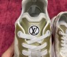Женские комбинированные кроссовки Louis Vuitton 2023 бежевые с золотым