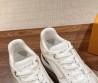 Женские кожаные кроссовки Louis Vuitton 2023 белые с бежевым