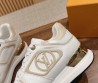 Женские кожаные кроссовки Louis Vuitton 2023 белые с бежевым
