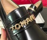Женские кожаные лоферы Chanel 2023 черные с золотыми буквами