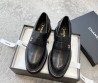 Женские кожаные лоферы Chanel 2023 черные с прострочкой