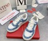 Женские комбинированные кроссовки Valentino 2023 белые с голубым