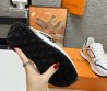 Женские кожаные кроссовки Louis Vuitton 2023 белые с черными вставками