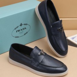Мужские кожаные лоферы Prada 2024 темно-синие