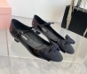 Женские кожаные туфли Miu Miu 2024 с бантом черные лакированные
