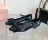 Женские кожаные туфли Miu Miu 2024 с бантом черные лакированные