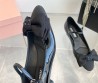 Женские кожаные туфли Miu Miu 2024 с бантом черные лакированные