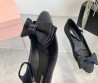 Женские велюровые туфли Miu Miu 2024 с бантом черные