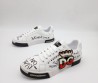 Женские кожаные кроссовки Dolce & Gabbana 2024 белые черными надписями