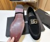 Мужские замшевые туфли Dolce & Gabbana 2024 черные с золотым логотипом