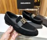Мужские замшевые туфли Dolce & Gabbana 2024 черные с золотым логотипом
