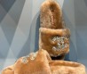Женские меховые шлепанцы Chanel 2024 бежевые со стразами