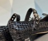 Женские кожаные туфли Miu Miu 2024 черные под рептилию с бантиком