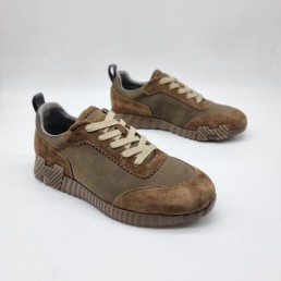 Мужские комбинированные кроссовки Hermes 2024 коричневые