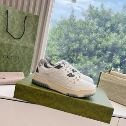 Женские кожаные кроссовки Gucci 2024 со вставками из каучука белые с зеленым