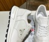 Мужские кожаные кроссовки Prada 2024 белые с вставкой под рептилию