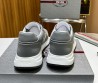 Мужские кожаные кроссовки Prada 2024 серые с бежевой вставкой под рептилию