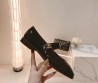 Женские кожаные туфли Chanel 2024 бордовые с ремешком лакированные