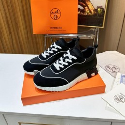 Мужские комбинированные кроссовки Hermes 2024 черные с белым