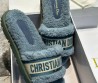 Женские меховые шлепки Christian Dior 2024 голубые