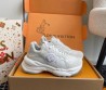 Женские комбинированные кроссовки Louis Vuitton 2024 Run 55 белые