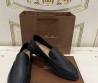 Мужские кожаные лоферы черные Loro Piana 2024 с черной подошвой