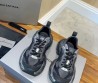 Женские комбинированные кроссовки Balenciaga 2024 с эффектом потертости черные с серым