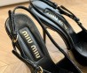 Женские кожаные туфли Miu Miu 2024 черные лакированные каблук 10 см