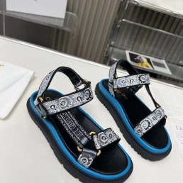 Женские сандалии Christian Dior 2024 D-Wave с вышивкой черные с синим