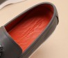 Мужские кожаные лоферы Santoni 2024 серые с кисточками
