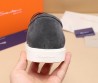 Мужские замшевые лоферы Santoni 2024 с кисточками серые