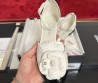 Женские кожаные туфли Chanel 2024 белые с черным носом с цветком