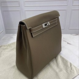 Женский кожаный рюкзак Hermes Kelly Ado 2024 зеленый
