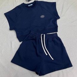 Женский костюм Prada 2024 шорты с футболкой синий