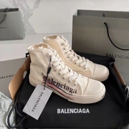 Женские текстильные кеды Balenciaga белые высокие 2024