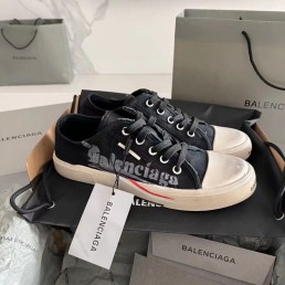 Женские текстильные кеды Balenciaga черные 2024