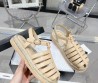 Женские кожаные сандалии Chanel бежевые с плетением 2024