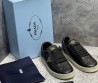 Женские кожаные кроссовки Prada черные с логотипом 2024
