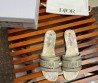 Женские комбинированные шлепки Christian Dior Dway золотые с белым 2024