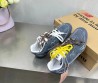 Женские замшевые кроссовки Miu Miu х New Balance 2024 синие с разноцветными шнурками