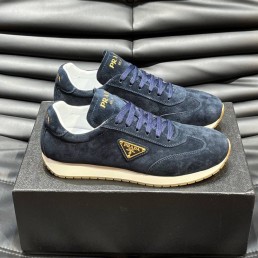 Мужские замшевые кроссовки Prada синие 2024