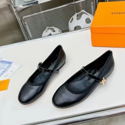 Женские кожаные балетки с ремешком Louis Vuitton Romy черные 2024