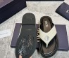 Мужские кожаные шлепанцы Christian Dior молочные с черной подошвой с серебристым украшением 2024