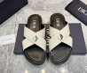 Мужские кожаные шлепанцы Christian Dior молочные с черной подошвой 2024