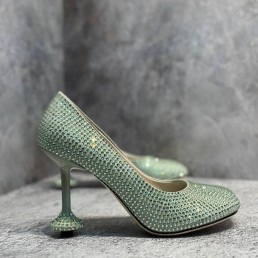 Женские замшевые туфли Loewe зеленые в стразах 2024