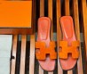 Женские кожаные шлепанцы Hermes Oran оранжевые 2024